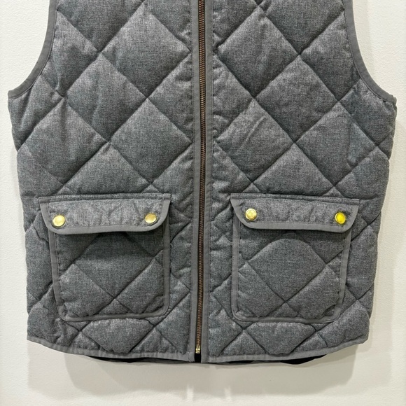 J Crew Quilted Full Zip Vest Jacket Women’s Size Small - Picture 5 of 9